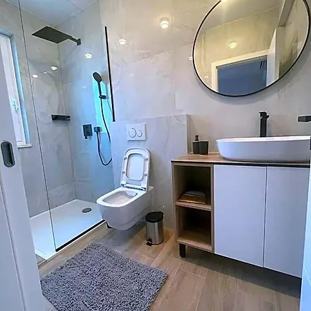 فندق Lux 4*